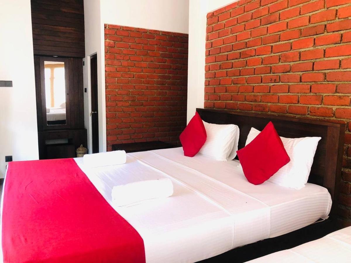 Lolu Village Resort アヌラーダプラ エクステリア 写真