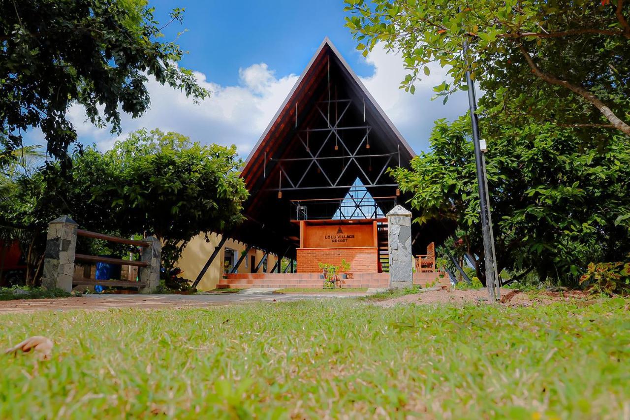 Lolu Village Resort アヌラーダプラ エクステリア 写真